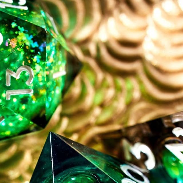 Experimental Emerald Liquid Core